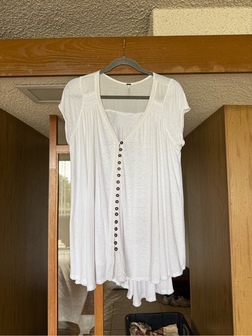 Free People White Button-Detail V-Neck Tunic